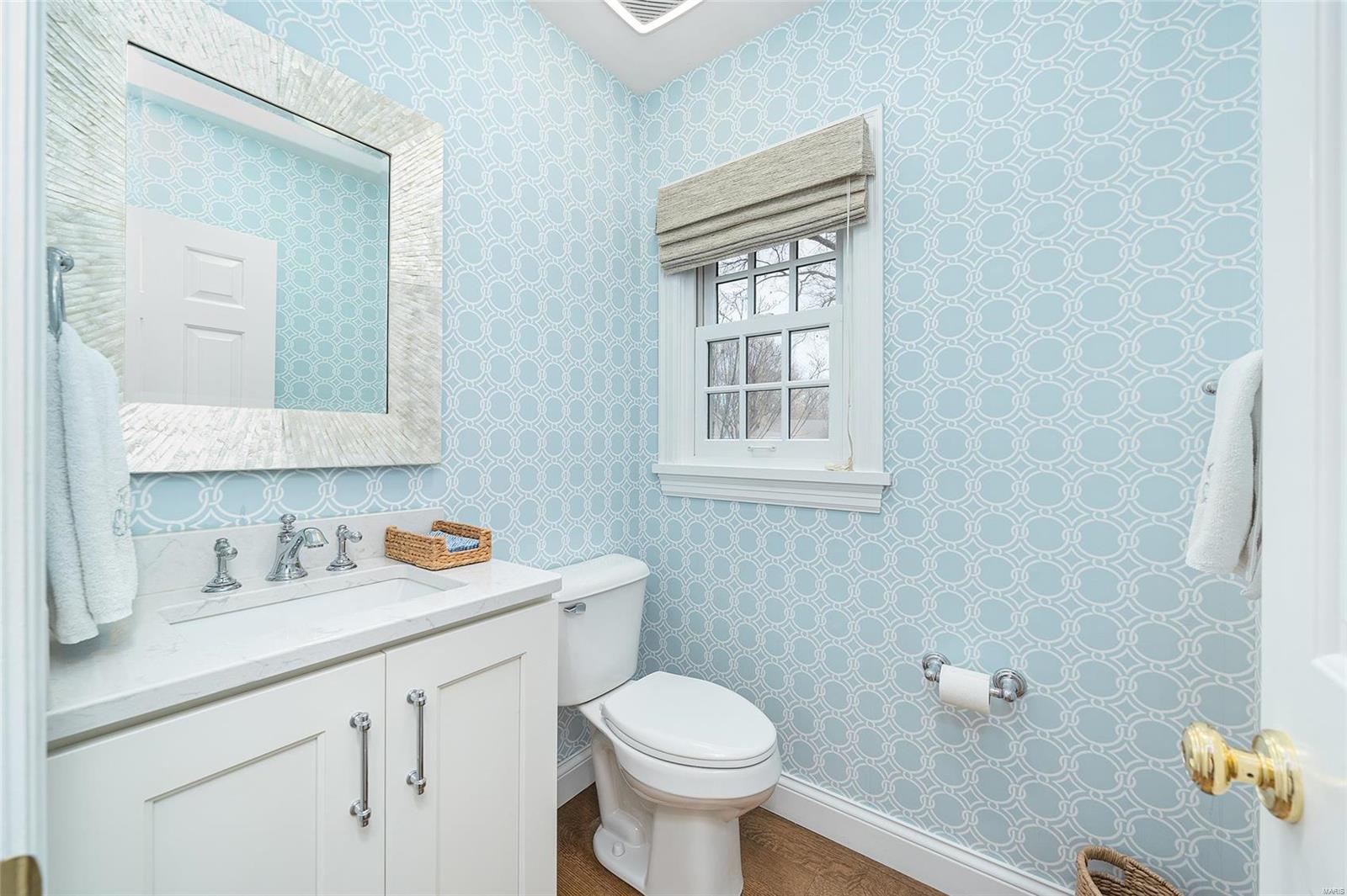 Twin Farms Road - Residential