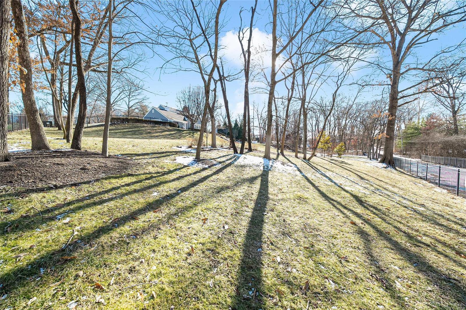 Twin Farms Road - Residential