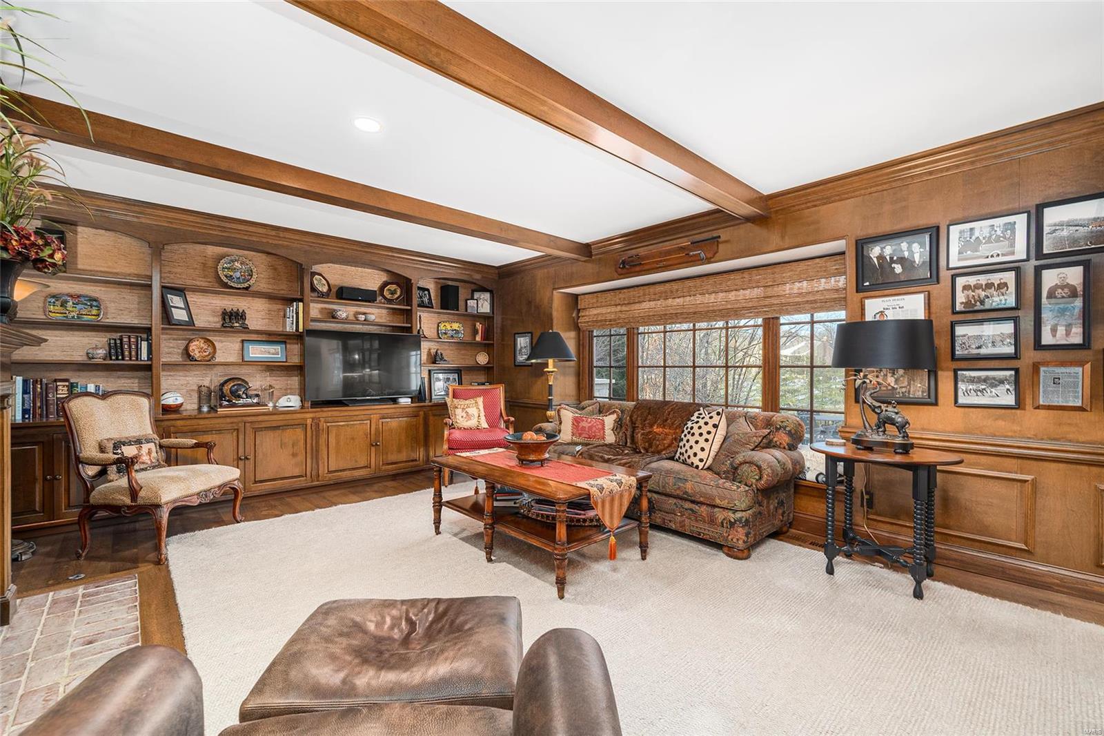 Twin Farms Road - Residential