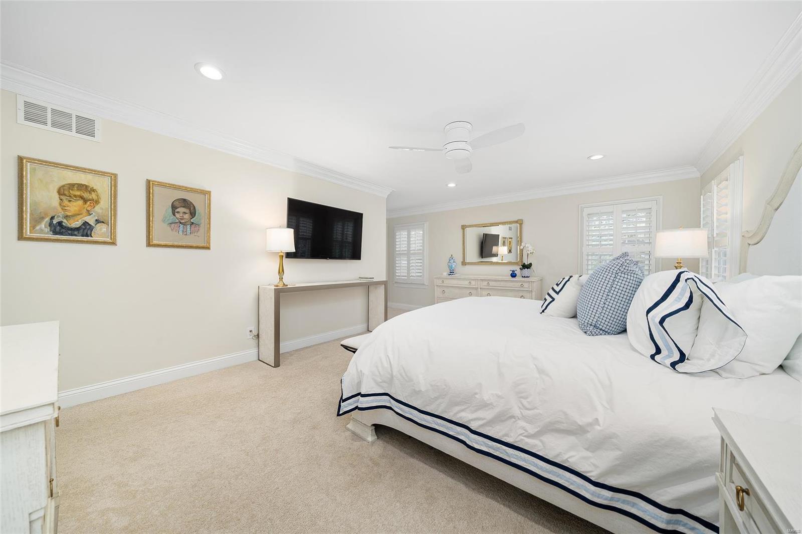 Twin Farms Road - Residential