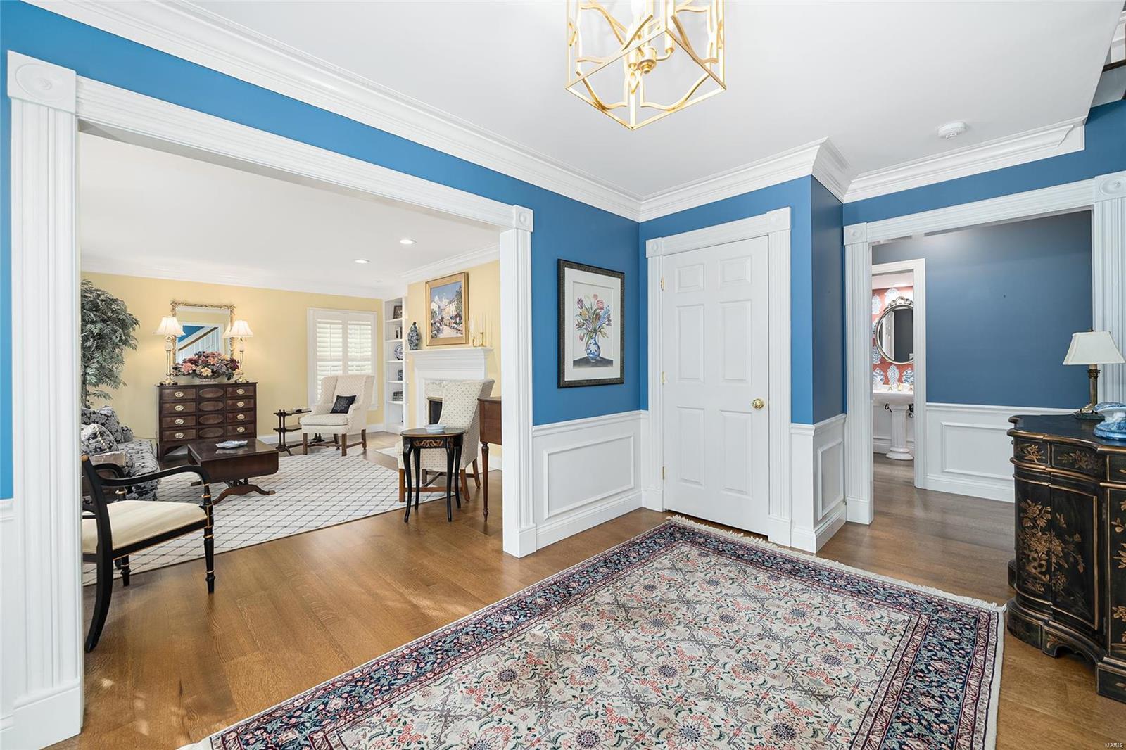 Twin Farms Road - Residential