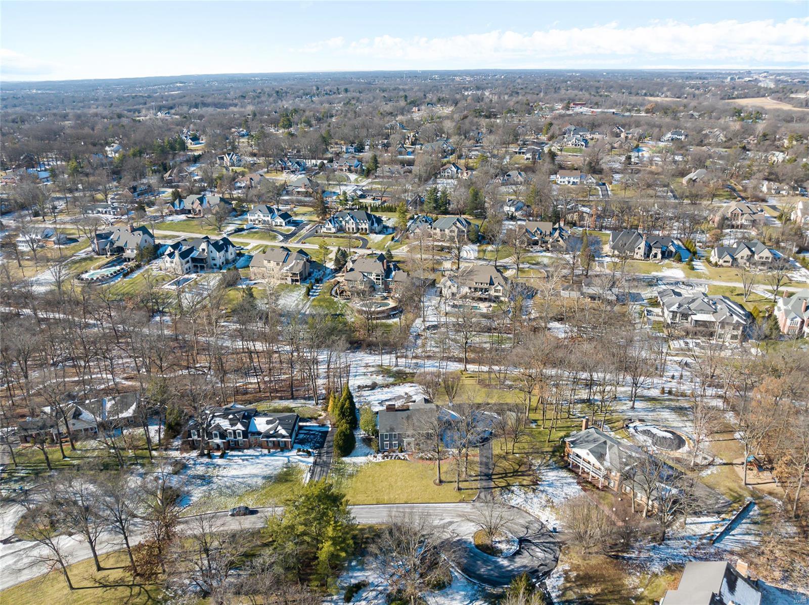 Twin Farms Road - Residential
