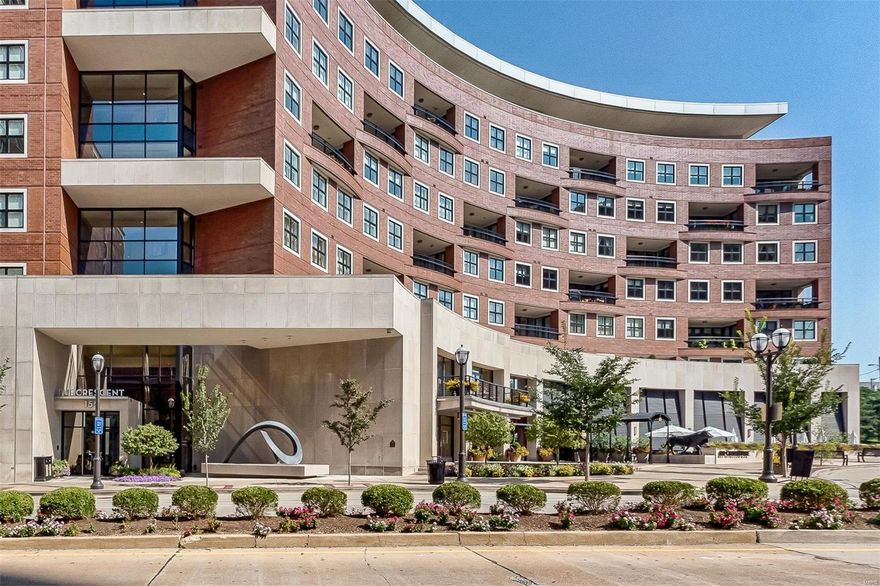 This is the Clayton condo you have been waiting for. 2,932 SF. 2 bedroom, 2.5 bath well cared for home with many upgrades. Design easily adapts to any décor. Stylish features incl. warm-toned hardwoods throughout living space; large crown molding, wonderful built-in bookshelves & cabinets, tray ceiling, high-end cabinetry, custom closets. The open living  dining rooms are perfect for entertaining. Well planned center island chef’s delight kitchen  w breakfast bar, Wolf & sub -Zero appliances, granite counters, 2 sinks, beverage cooler and the perfect eating space. The adjoining office is exceptional. The master suite has its own wing and includes 3 walk in custom designed closets, spacious bath with shower and jetted tub. Washer & dryer, 3 TV’S and window coverings included. Building amenities: 24-hr front desk attendant, valet, on-site manager, concierge, club room w/kitchen, fitness ctr, garden w/dog park, secure/heated garage w/2 spaces, storage locker, bicycle storage. Location: Interior Unit