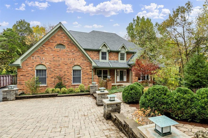 Tucked away on 1+ acres, this spacious home is ready for its next chapter. A flagstone walk leads you to a home that checks all the boxes. The two-story entry is flanked by the library and dining room while the great room features a cathedral ceiling, wet bar, and large windows that overlook the pool. Culinary delights are a cinch in the well-appointed kitchen featuring a large island and quaint breakfast room with a heated floor. The main floor master suite is spacious while upstairs are two ensuite bedrooms plus two bedrooms that share a jack-n-jill bathroom. Adorned with built-in bookcases, the expansive lower level offers a recreation room, full bath, and kitchenette, all of which is easily accessed from the pool. Composite decking and a screened porch spans the back of the house, creating lovely spaces to entertain and enjoy the backyard. Walking distance to KHS and St. Gerard. Convenient to highways & shopping. Irrigation, 1st-floor laundry, generator, and a 3 car garage.