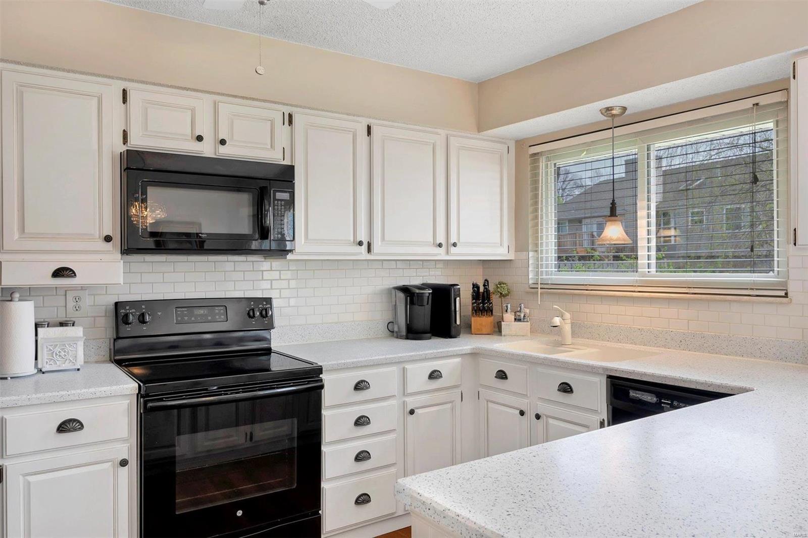 Meadowridge Hills - Residential