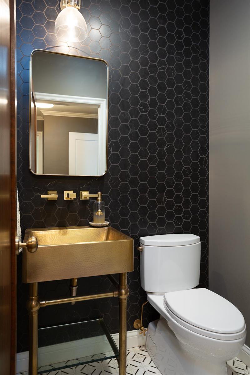 Old Westbury - Residential