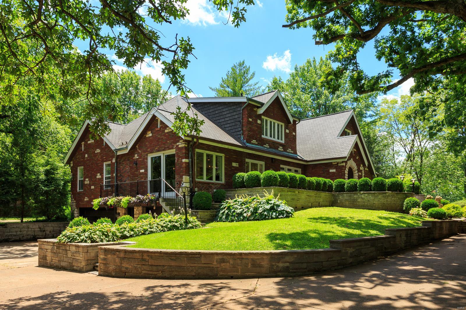 Old Westbury - Residential