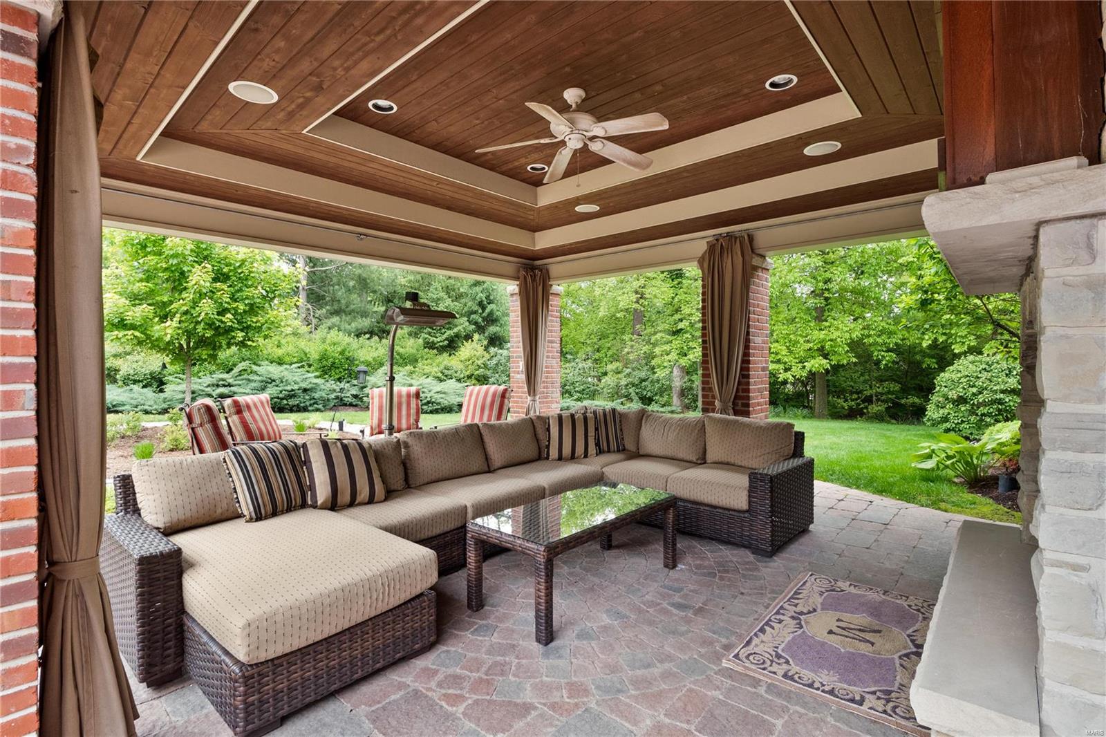 TWIN SPRINGS ESTATES - Residential