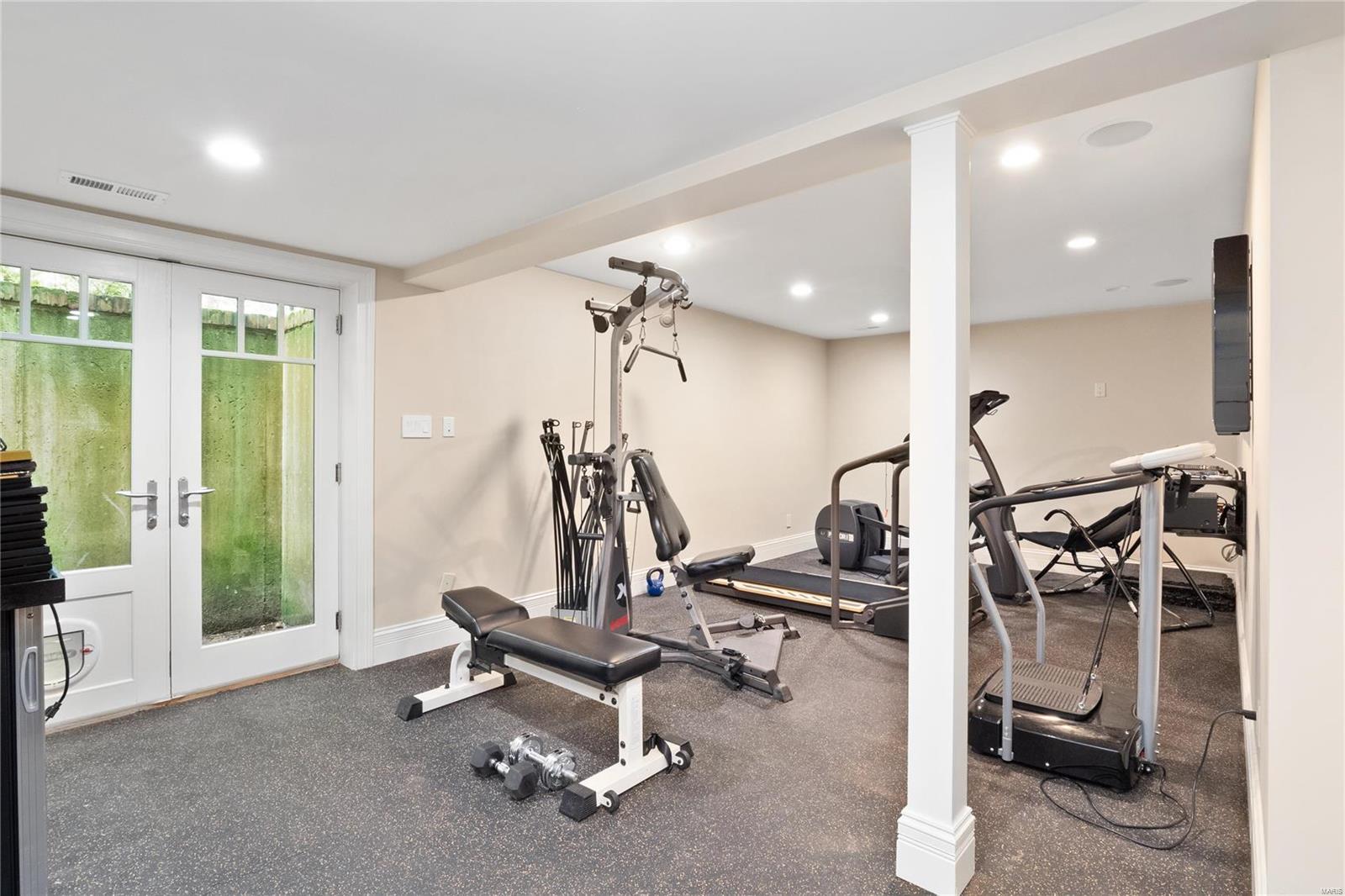 TWIN SPRINGS ESTATES - Residential