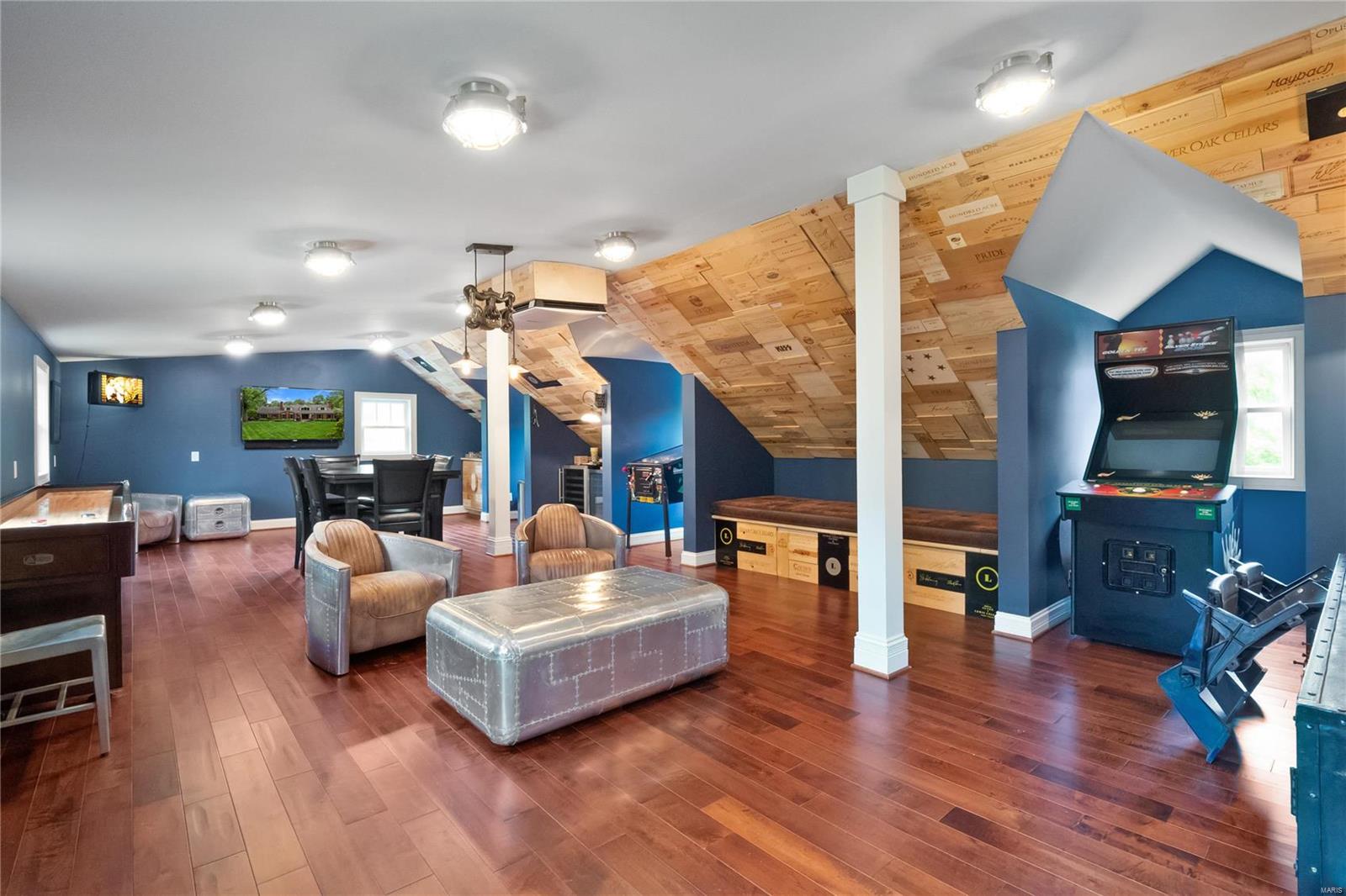 TWIN SPRINGS ESTATES - Residential