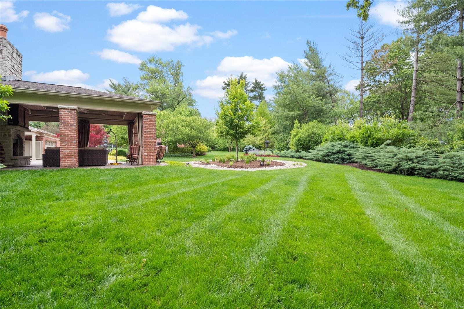 TWIN SPRINGS ESTATES - Residential