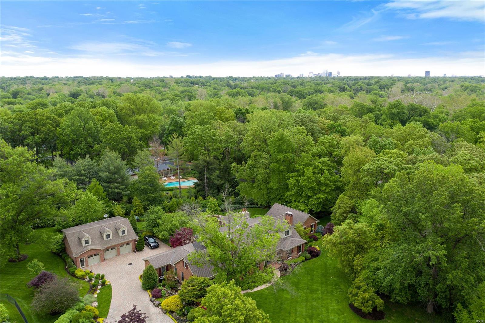 TWIN SPRINGS ESTATES - Residential