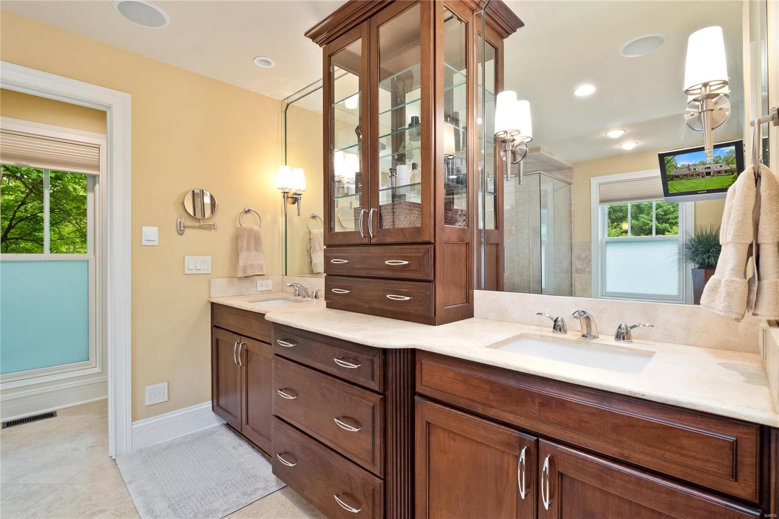 TWIN SPRINGS ESTATES - Residential