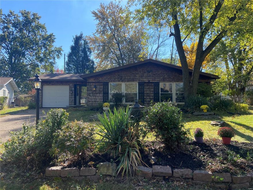 Welcome Investors & Rehabbers looking for a winter project!!. Lovely Chatelaine subdivision! Five rooms could be 3 bedrooms, bathrooms are gutted, there is a commode & sink for use in main bath attached garage, HVAC & Water heater less than 4 yrs. Roof around 10yrs, Metal roof on 3 season room with ventless fireplace. Walks out to wood deck that oversees the large pond in a serene setting for relaxing after a day renovating your new home on Hubert. Selling "AS IS" condition