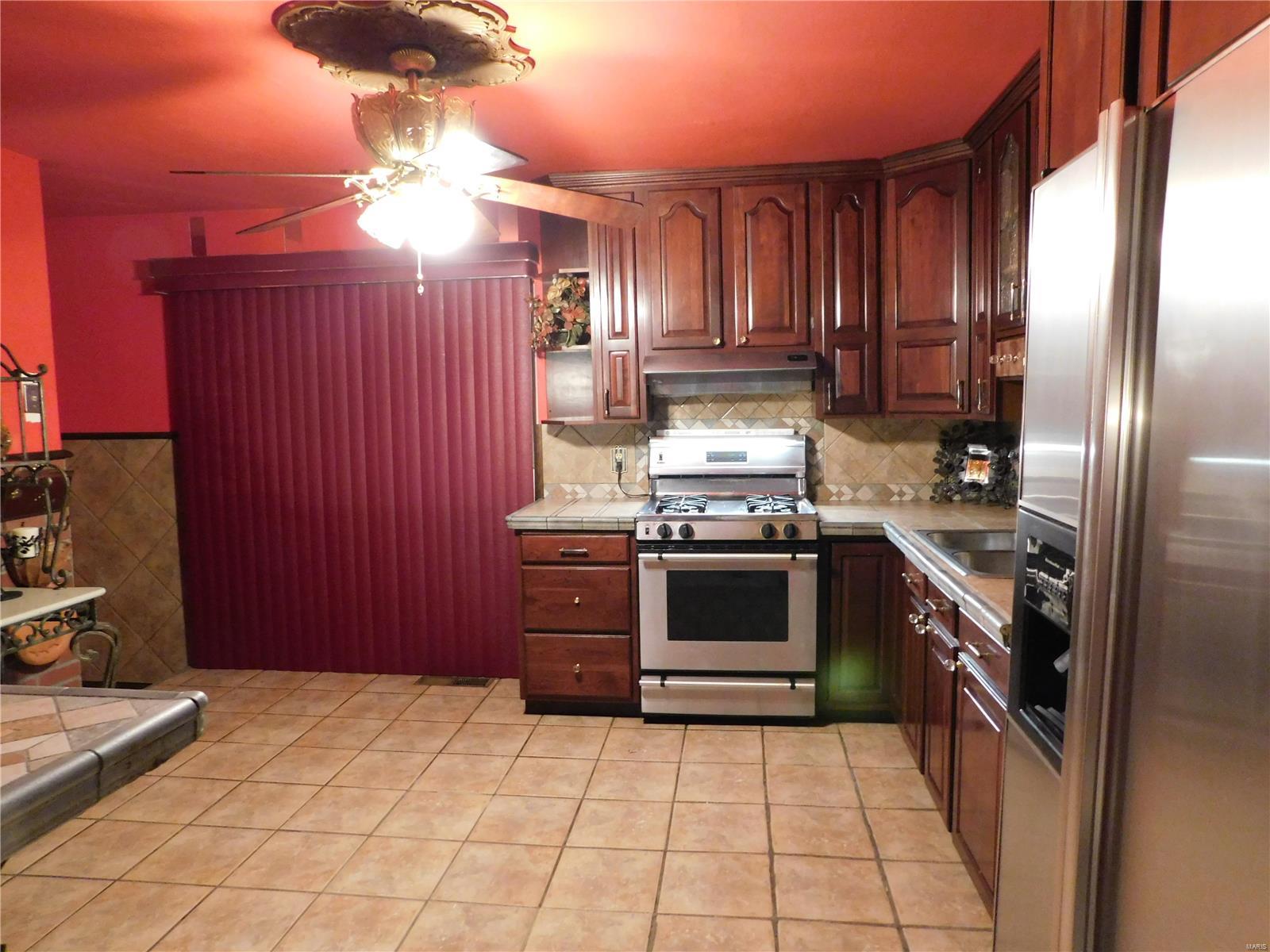 North Hills Acres Lts 27 31 & 32 Sub Of - Residential