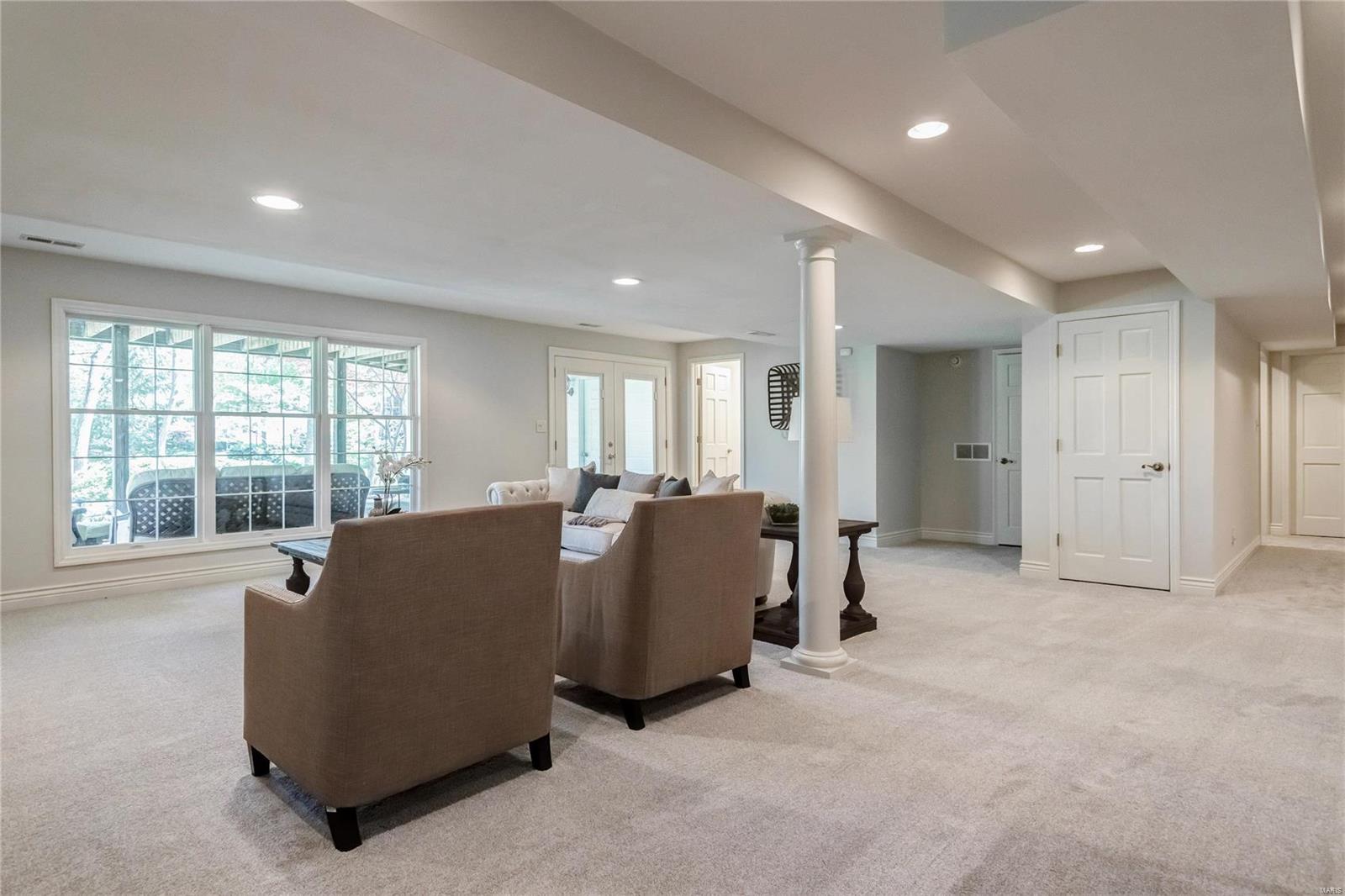 Arlington Oaks - Residential