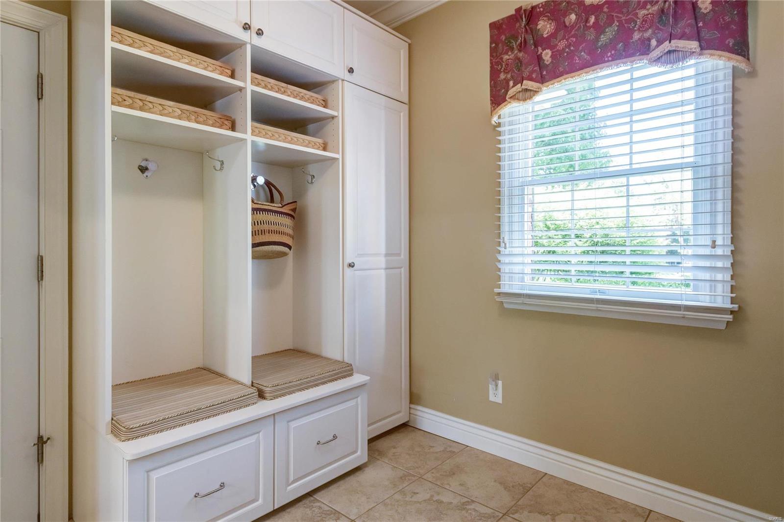 Arlington Oaks - Residential