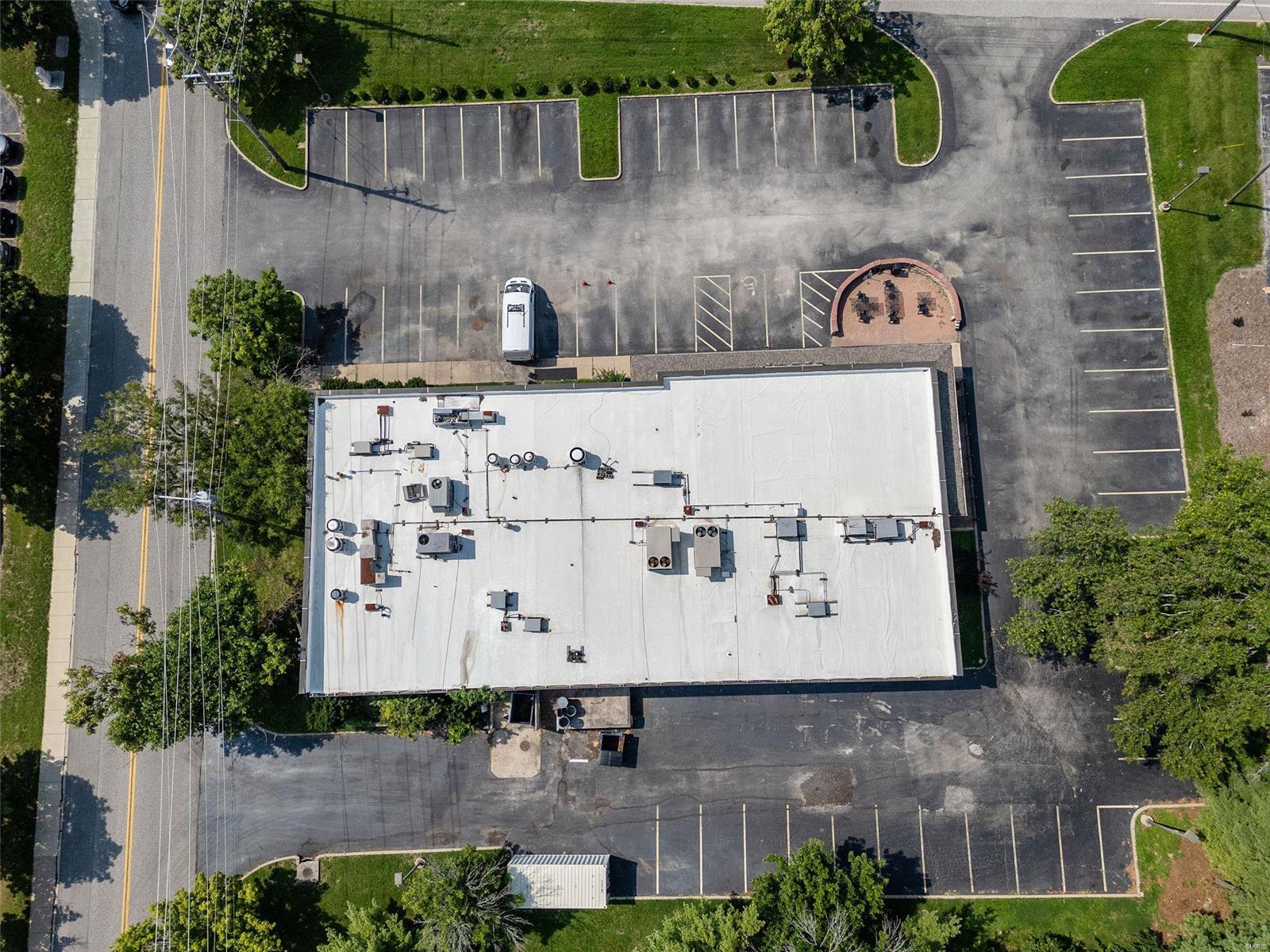 Guelbrath - Commercial Sale