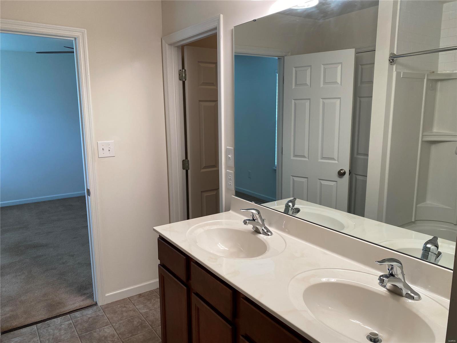 Hyland Green #4 - Residential Lease