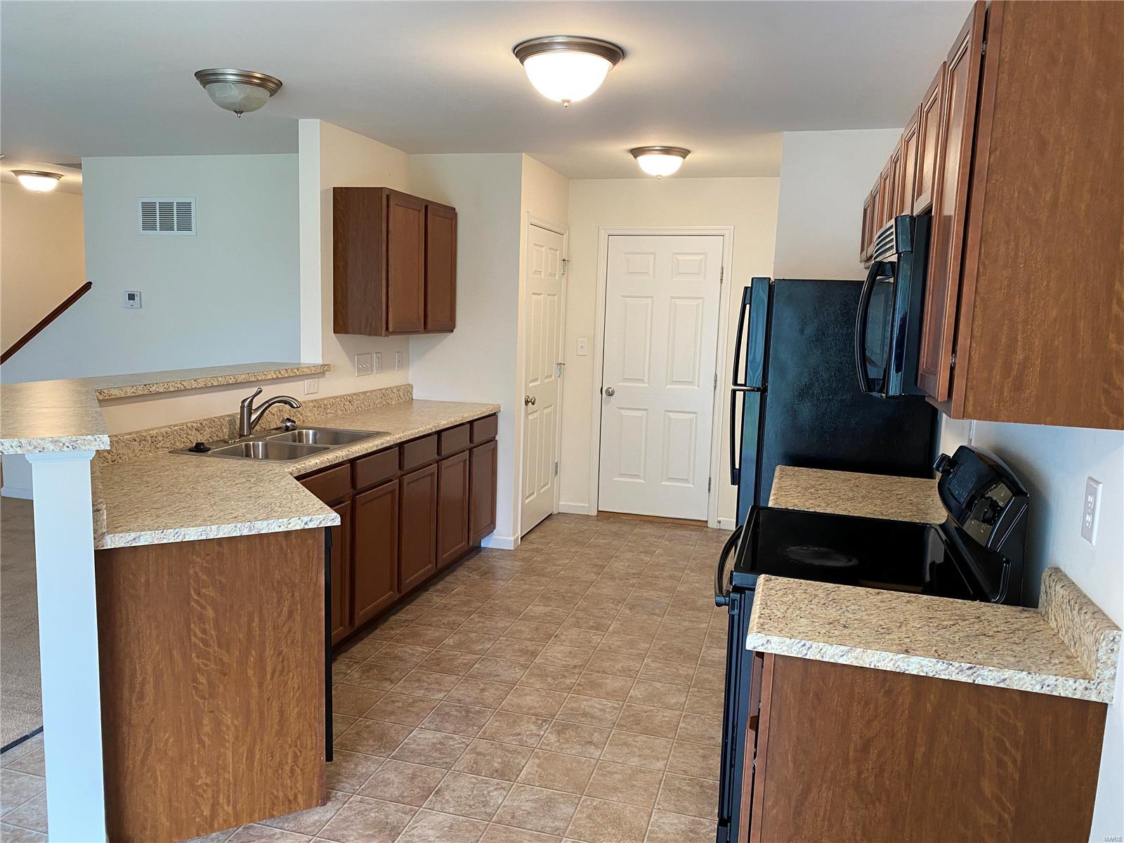Hyland Green #4 - Residential Lease