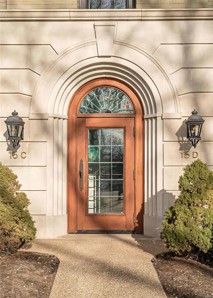 Shaw Place Condo - Residential