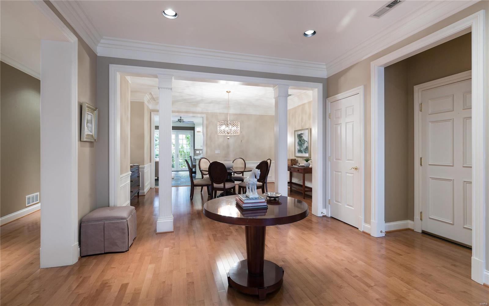 Shaw Place Condo - Residential