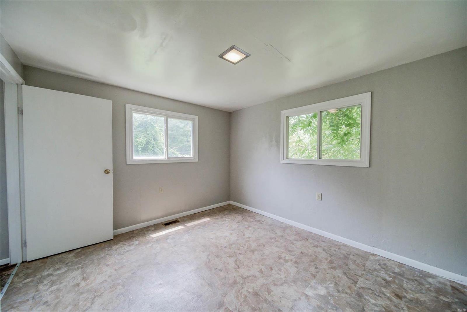 GREEN ACRES - Residential