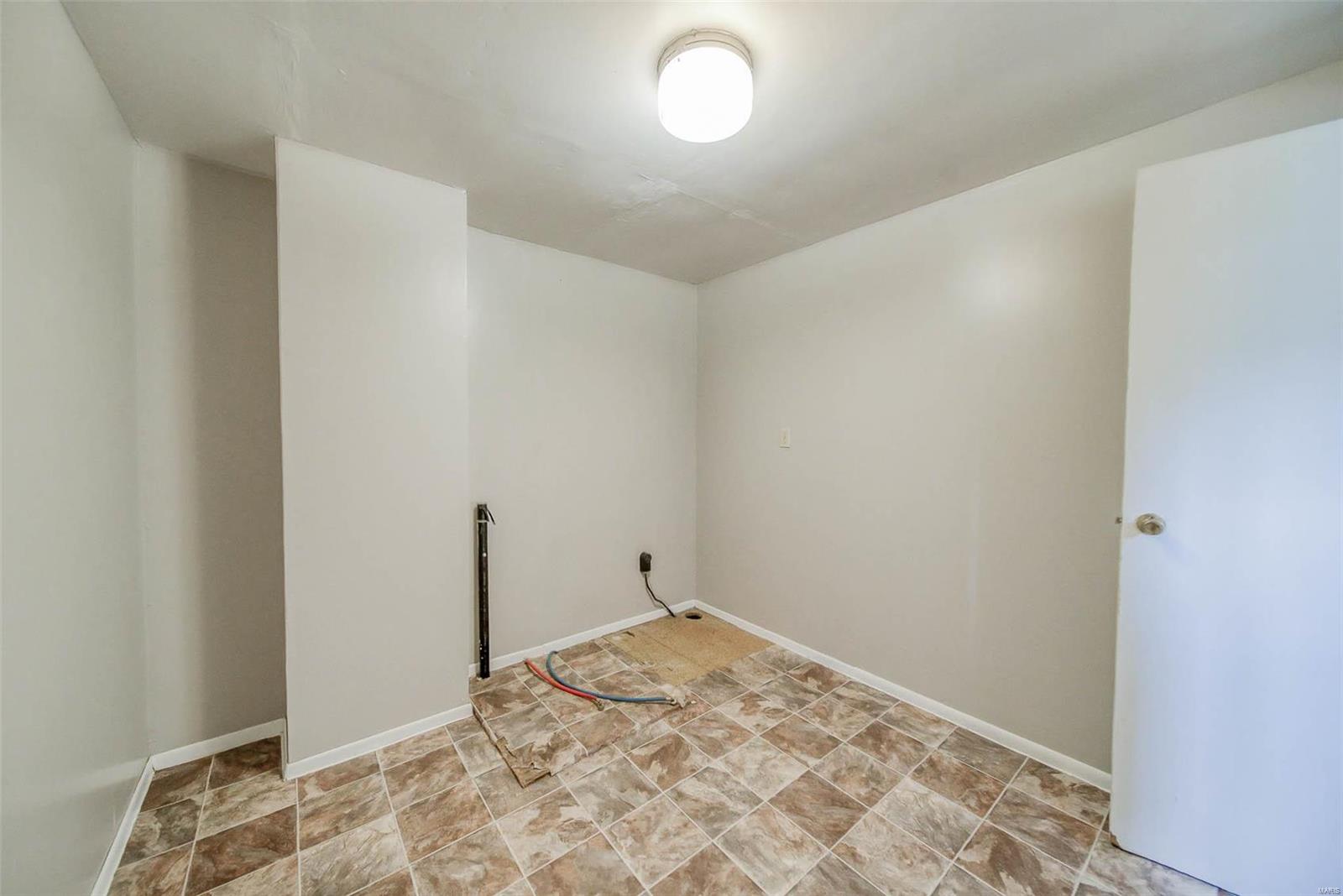 GREEN ACRES - Residential