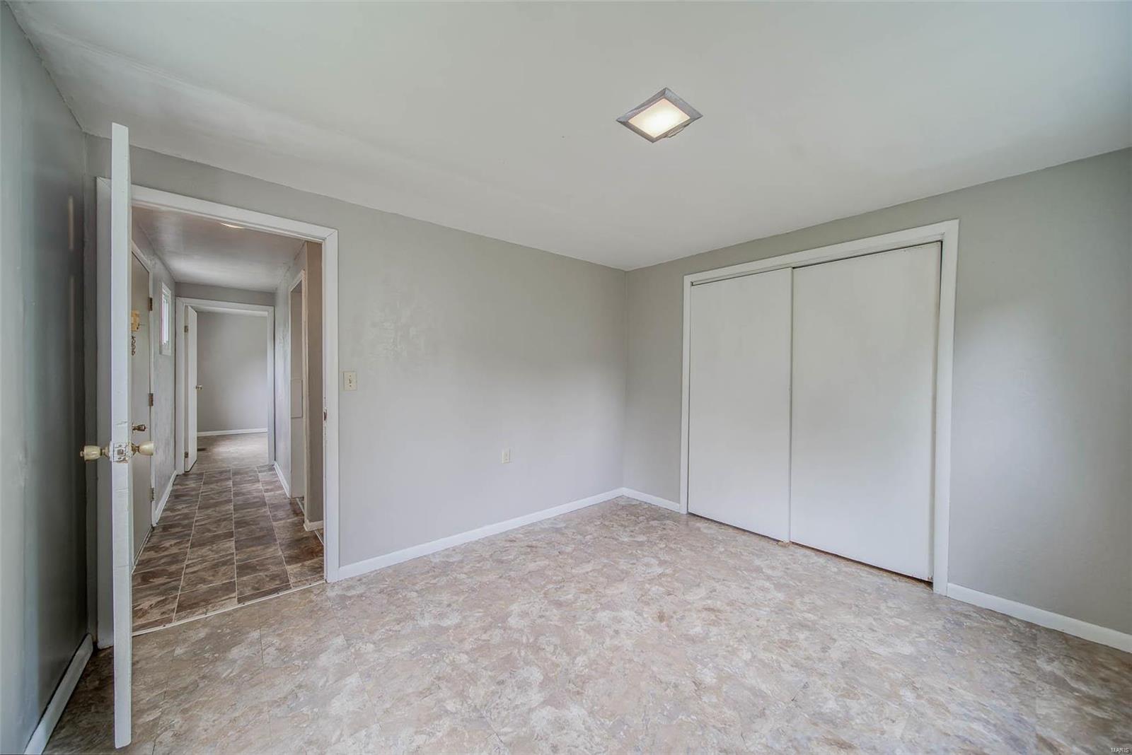 GREEN ACRES - Residential