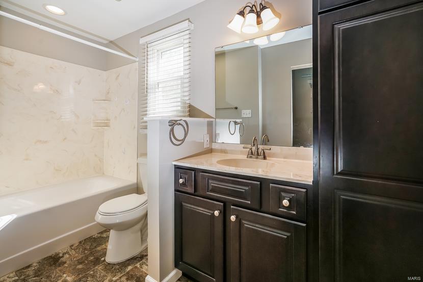 Riveroaks Estates Add - Residential Lease