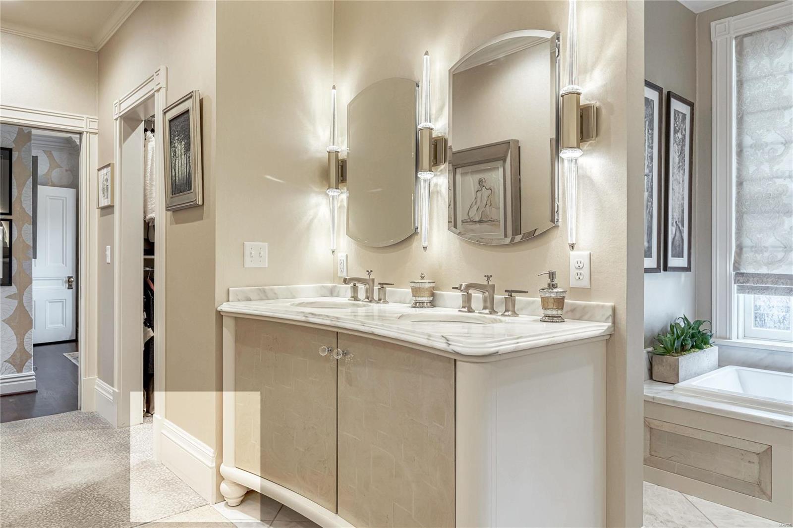 Westmoreland Place - Residential