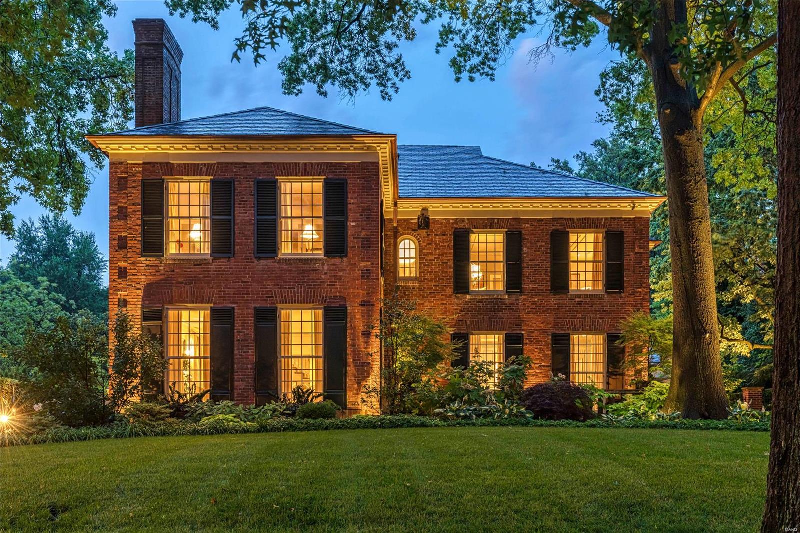 Westmoreland Place - Residential