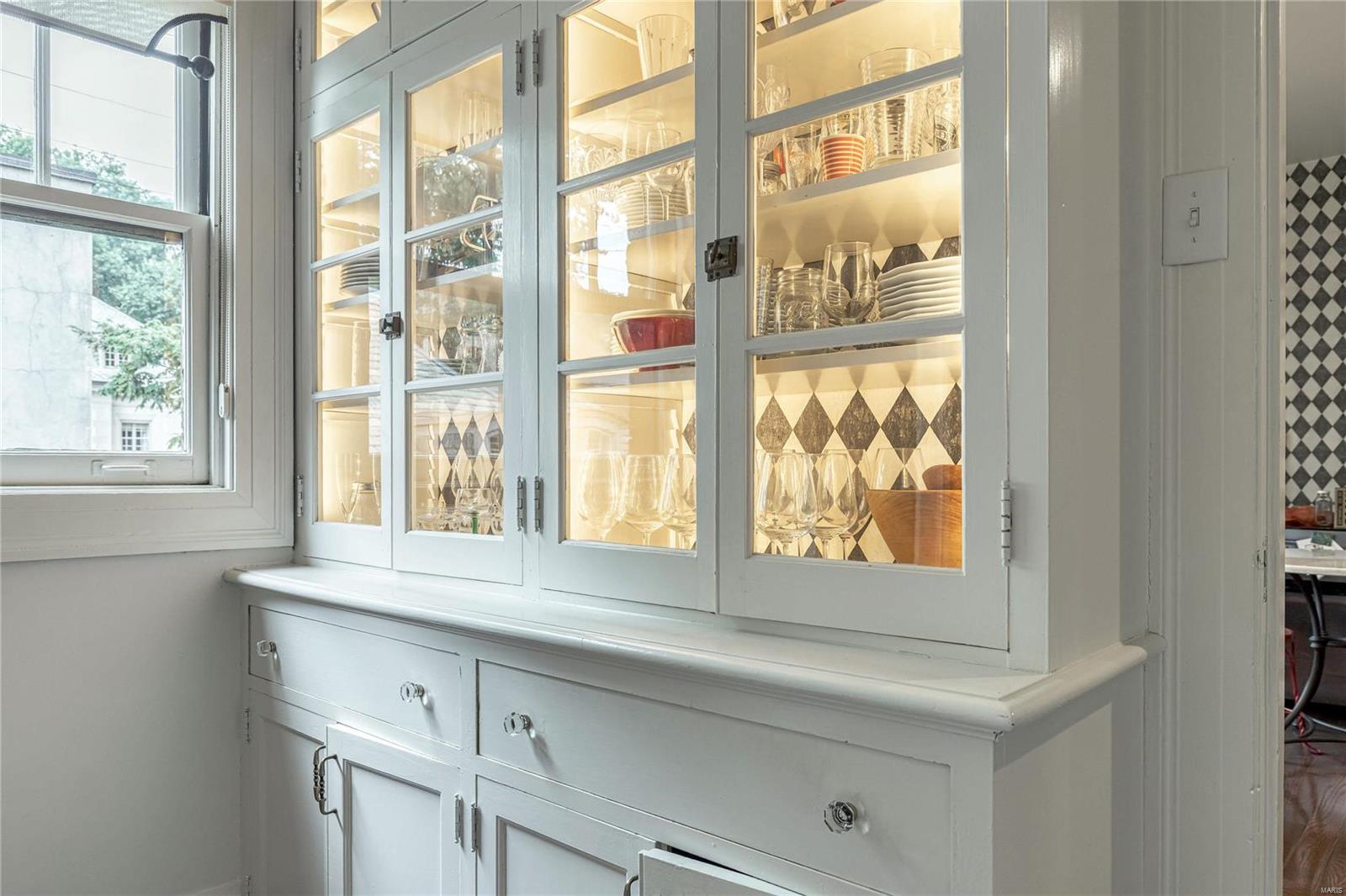 Westmoreland Place - Residential