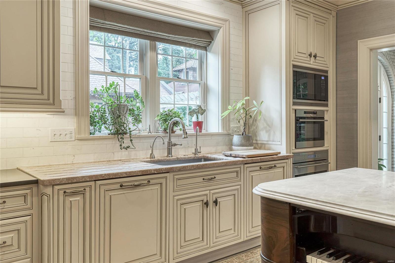 Westmoreland Place - Residential