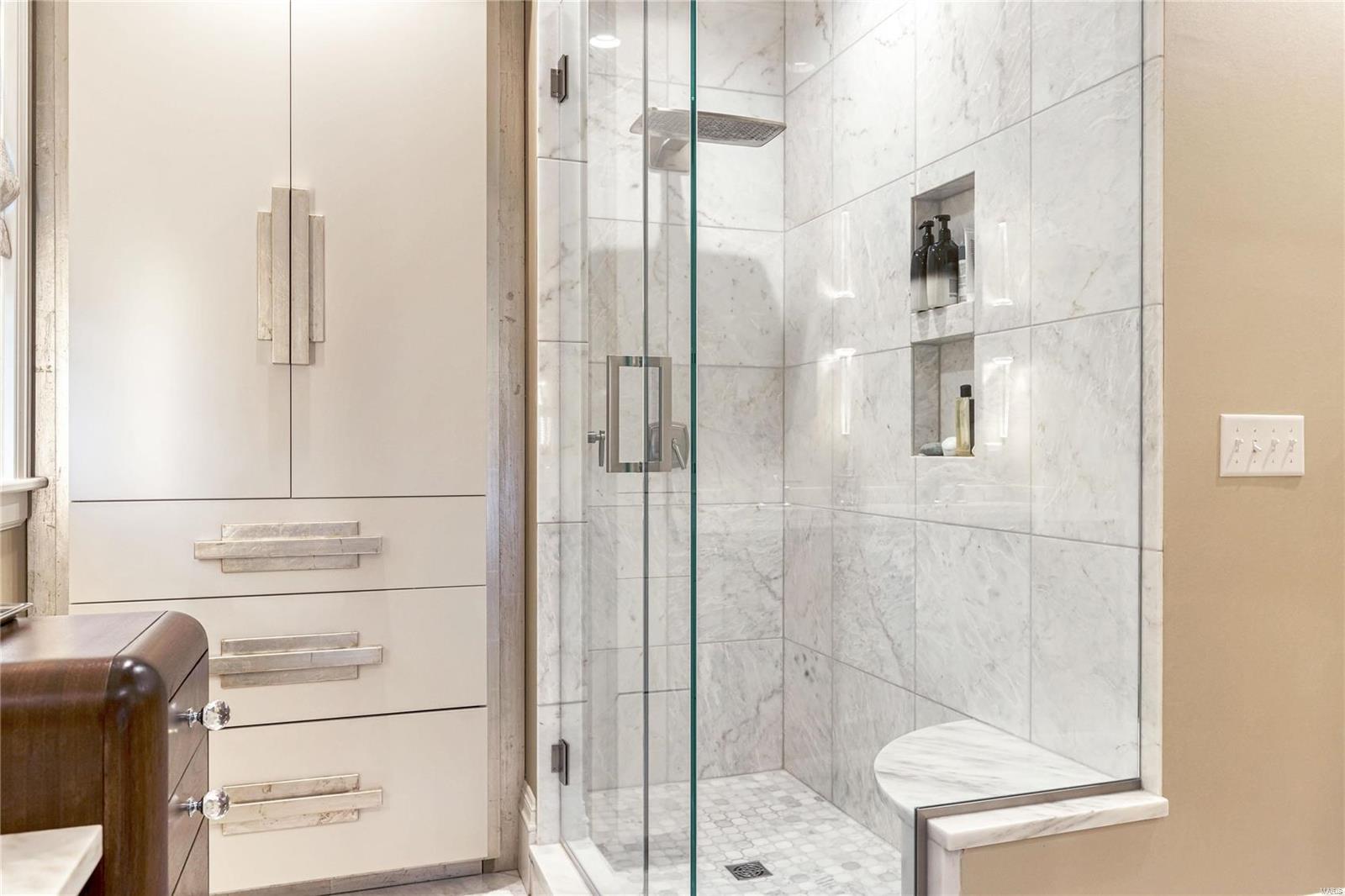 Westmoreland Place - Residential