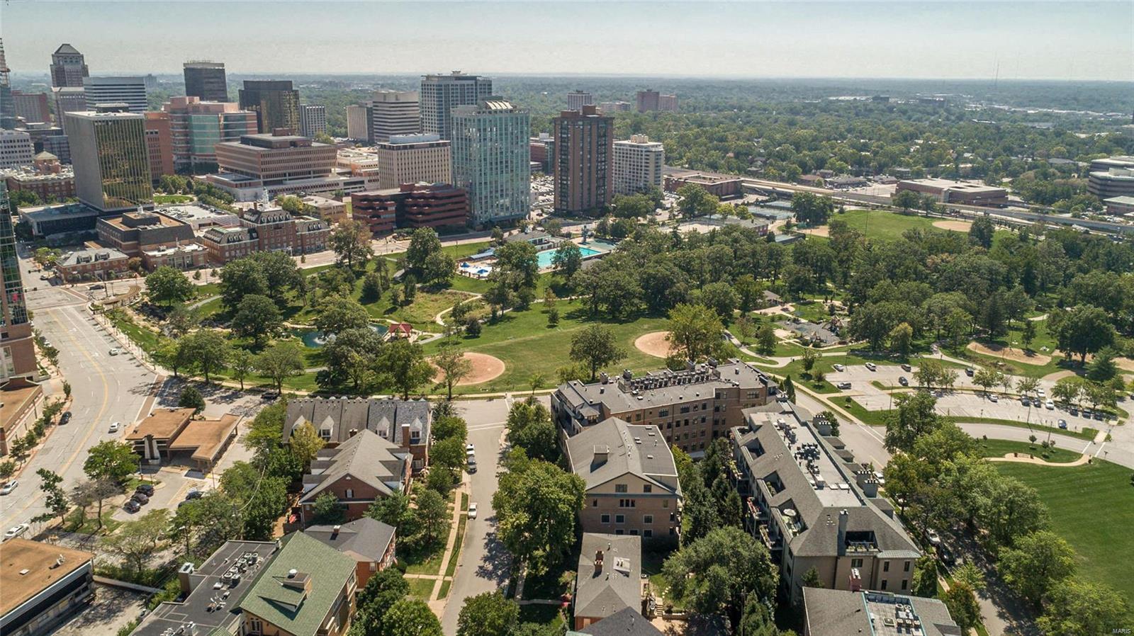 Shaw Place Condominium - Residential