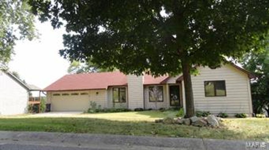 Sought after Quail Run is where you will find this ranch home that has recently had new flooring added and painting completed! 3 bedrooms, 2 bathrooms, full walk-out basement!