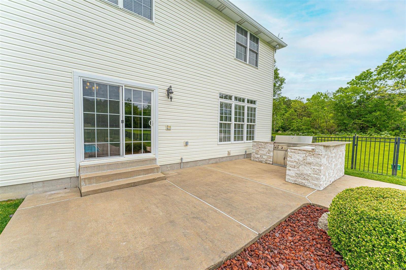 Hollow Hills - Residential