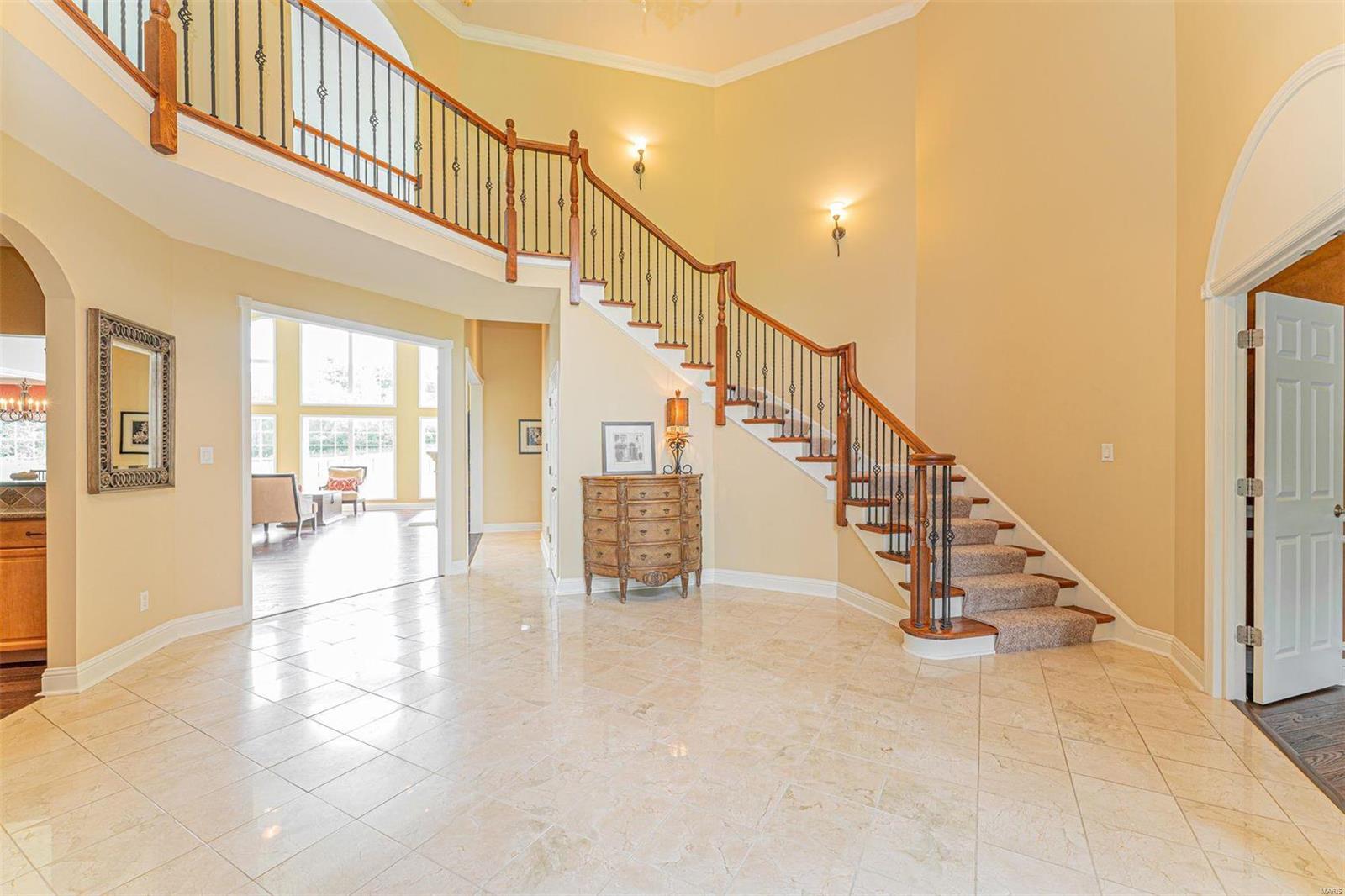 Hollow Hills - Residential