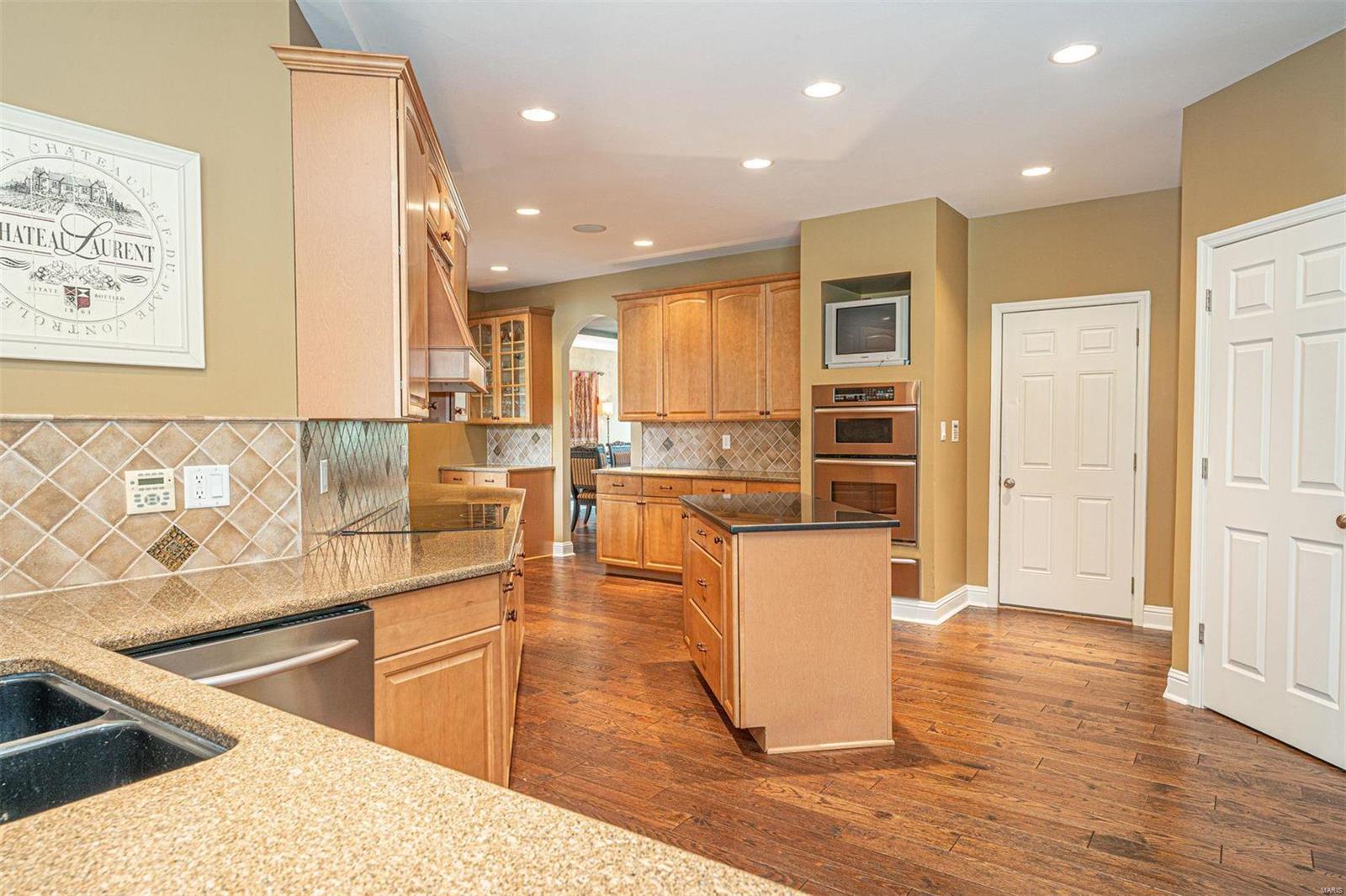 Hollow Hills - Residential