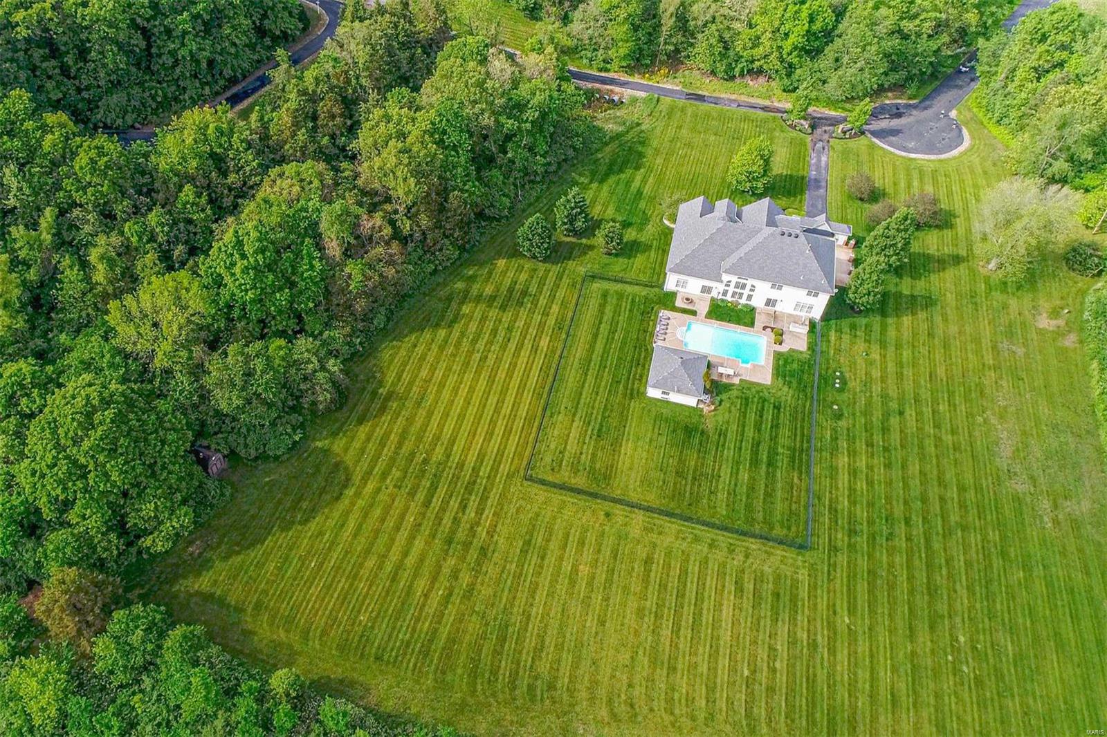 Hollow Hills - Residential