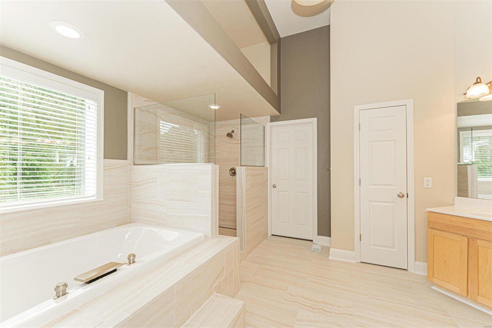 Hollow Hills - Residential