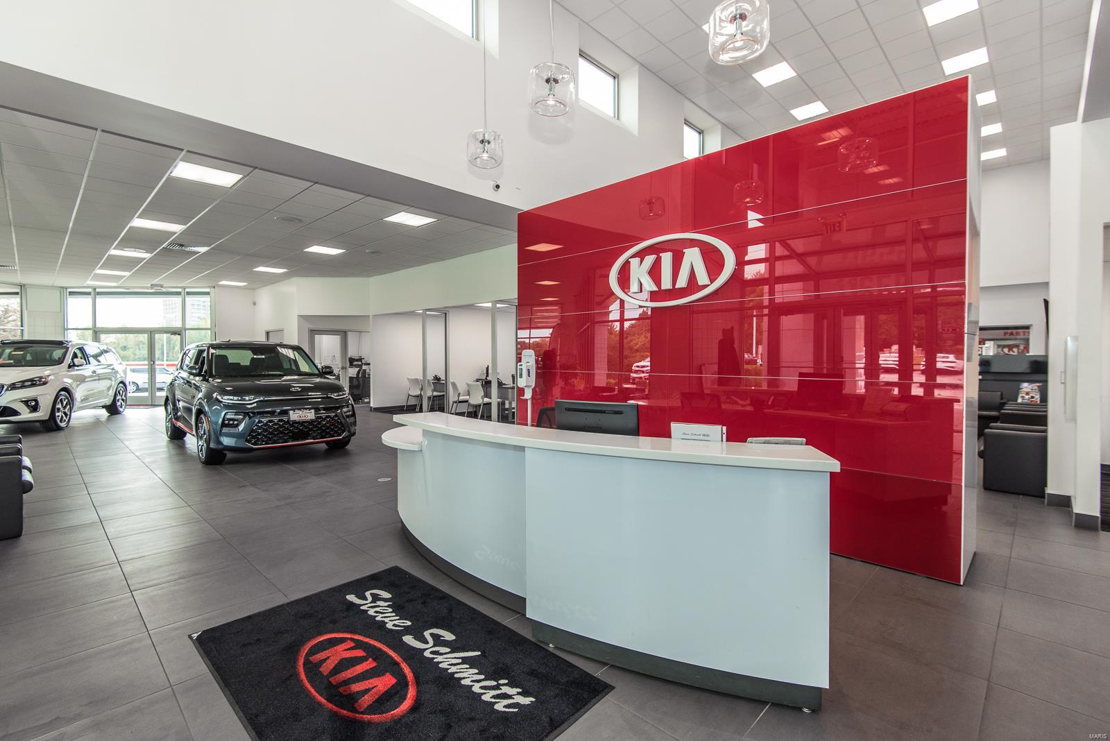 Seven Hills West Lt C Lt Split - Commercial Sale