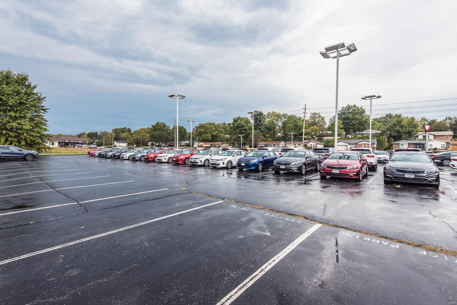 Seven Hills West Lt C Lt Split - Commercial Sale