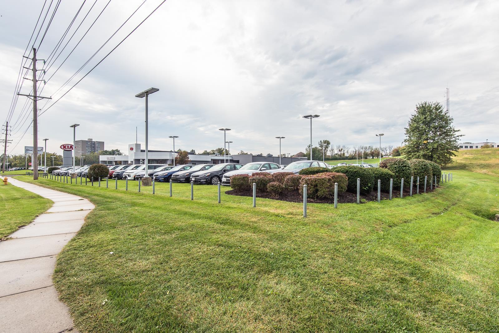 Seven Hills West Lt C Lt Split - Commercial Sale