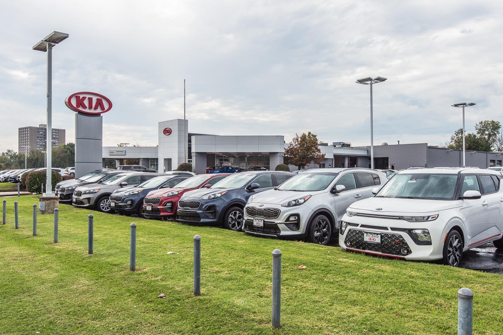 Seven Hills West Lt C Lt Split - Commercial Sale