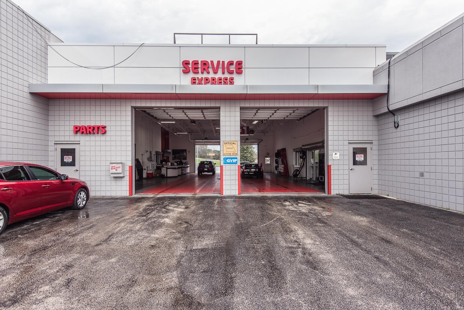 Seven Hills West Lt C Lt Split - Commercial Sale