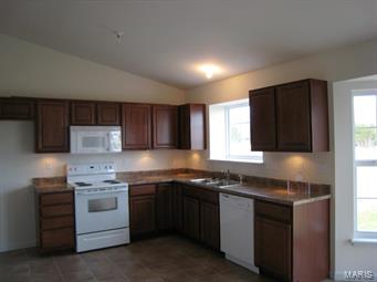 Falcons Crest - Residential