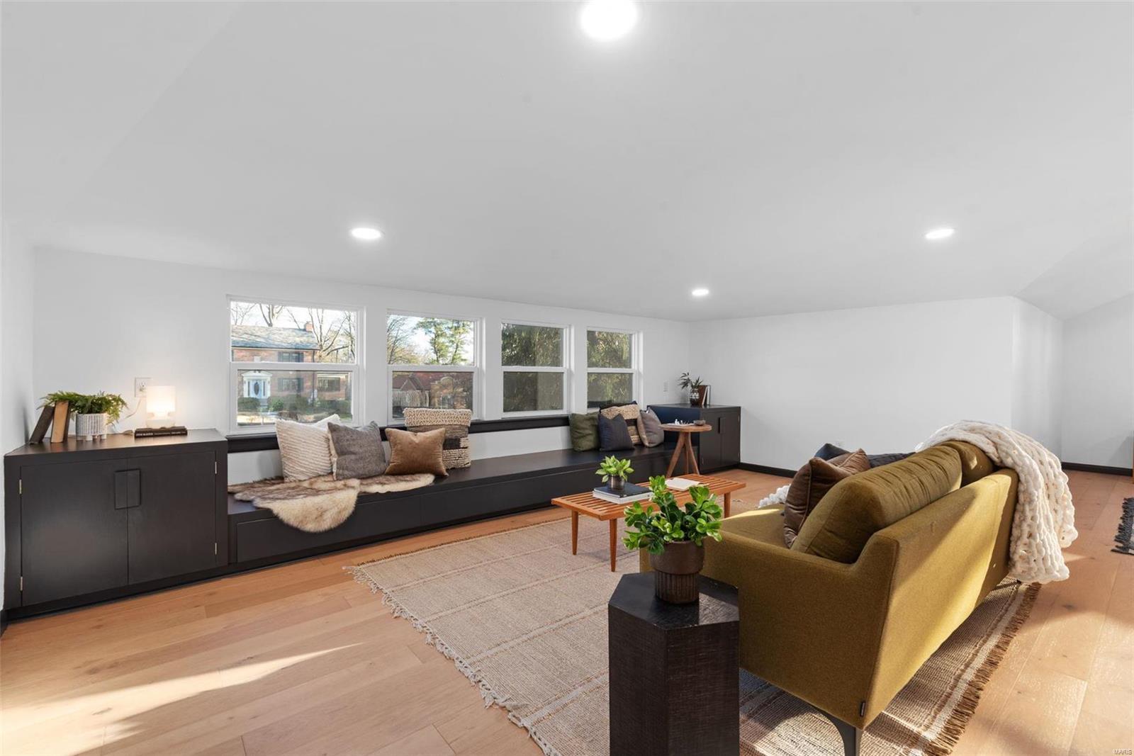 Grantwood Terrace - Residential