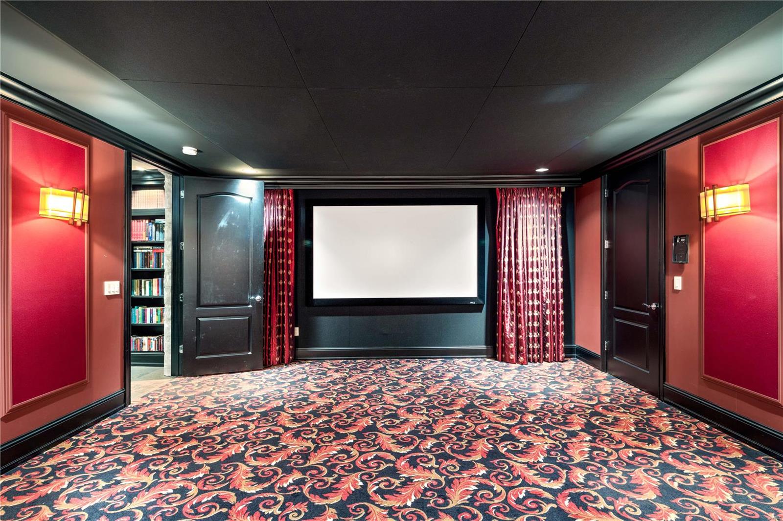 Huntleigh Woods - Residential